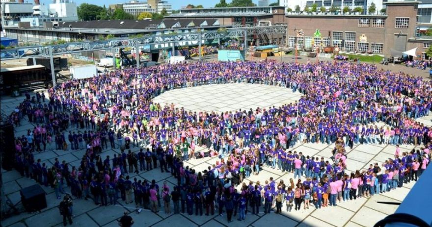 mu-playlearn-large-642386